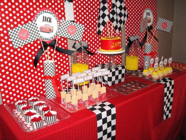 Car themed birthday them - dessert counter